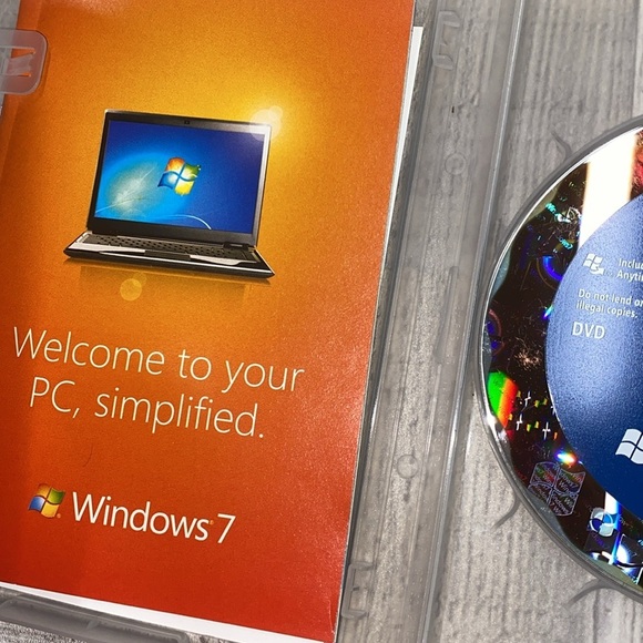 Windows 7 Professional software - Picture 7 of 8